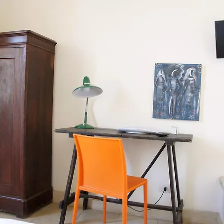 Bedlecce Apartment *